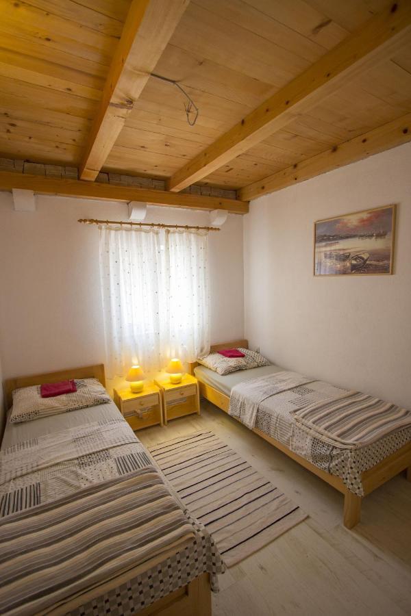 Seaside Secluded Apartments Cove Skozanje, Hvar - 5713 Gdinj Екстер'єр фото